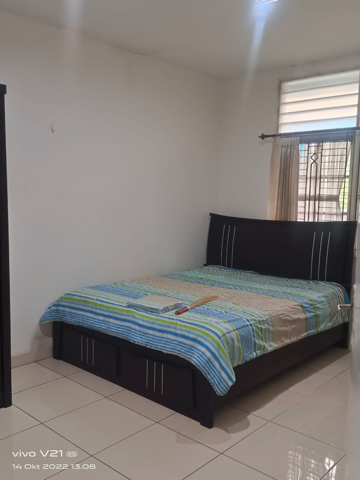 Rumah disewakan di Meadow Green Lippo Cikarang